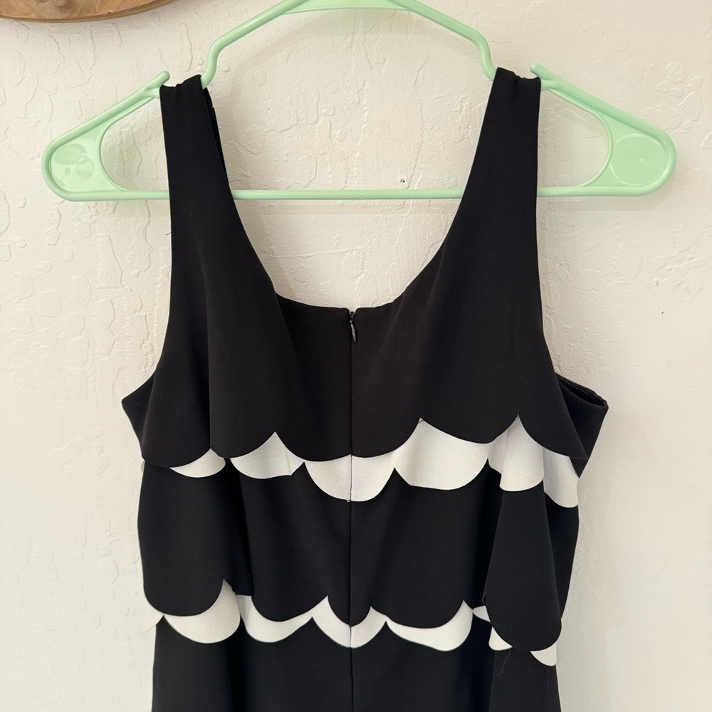 Julia Jordan Sleeveless Tank Scallop Shape Sheath Black White Dress Size 10 - Picture 6 of 12